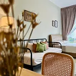 2Br Luxury Rooftop Swimming Pook Homestay@Georgetown@10Pax - 无敌美景两房民宿