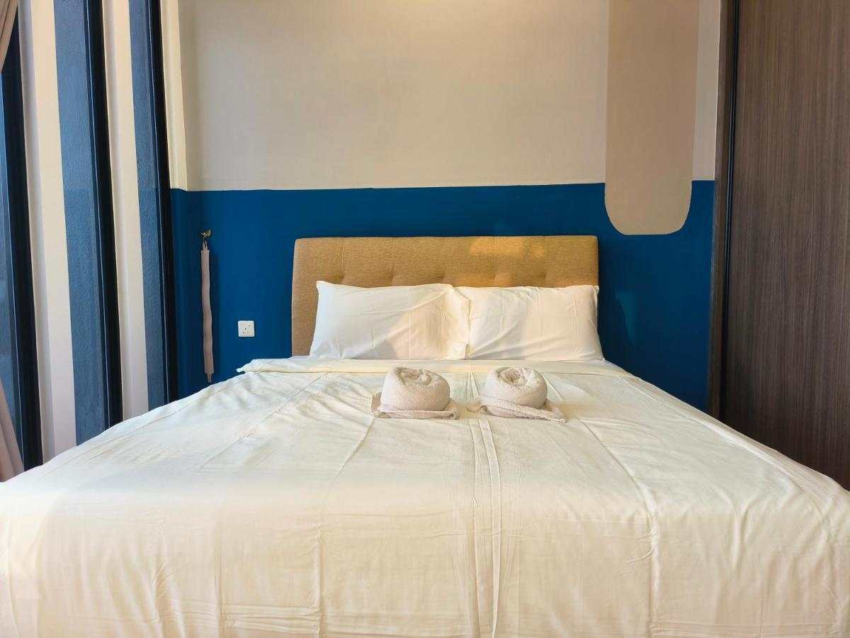 2br Luxury Rooftop Swimming Pook Homestay@georgetown@10pax - 无敌美景两房民宿 Apartment